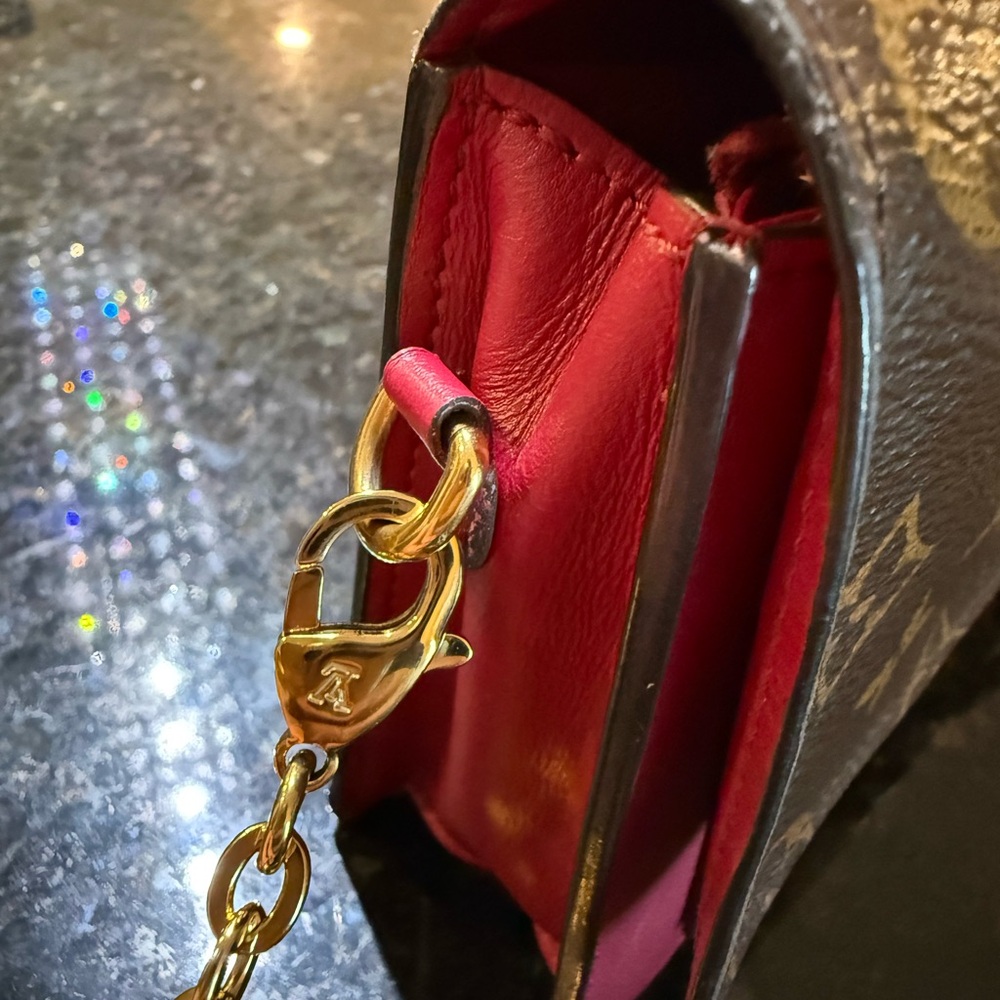 Louis Vuitton Monogram Flore Chain Wallet Fuchsia - Picture 7 of 17